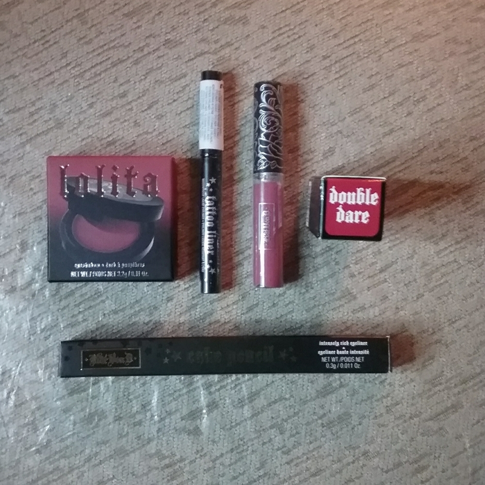 💲⬇️🔥5pc KVD Beauty Bundle💄
